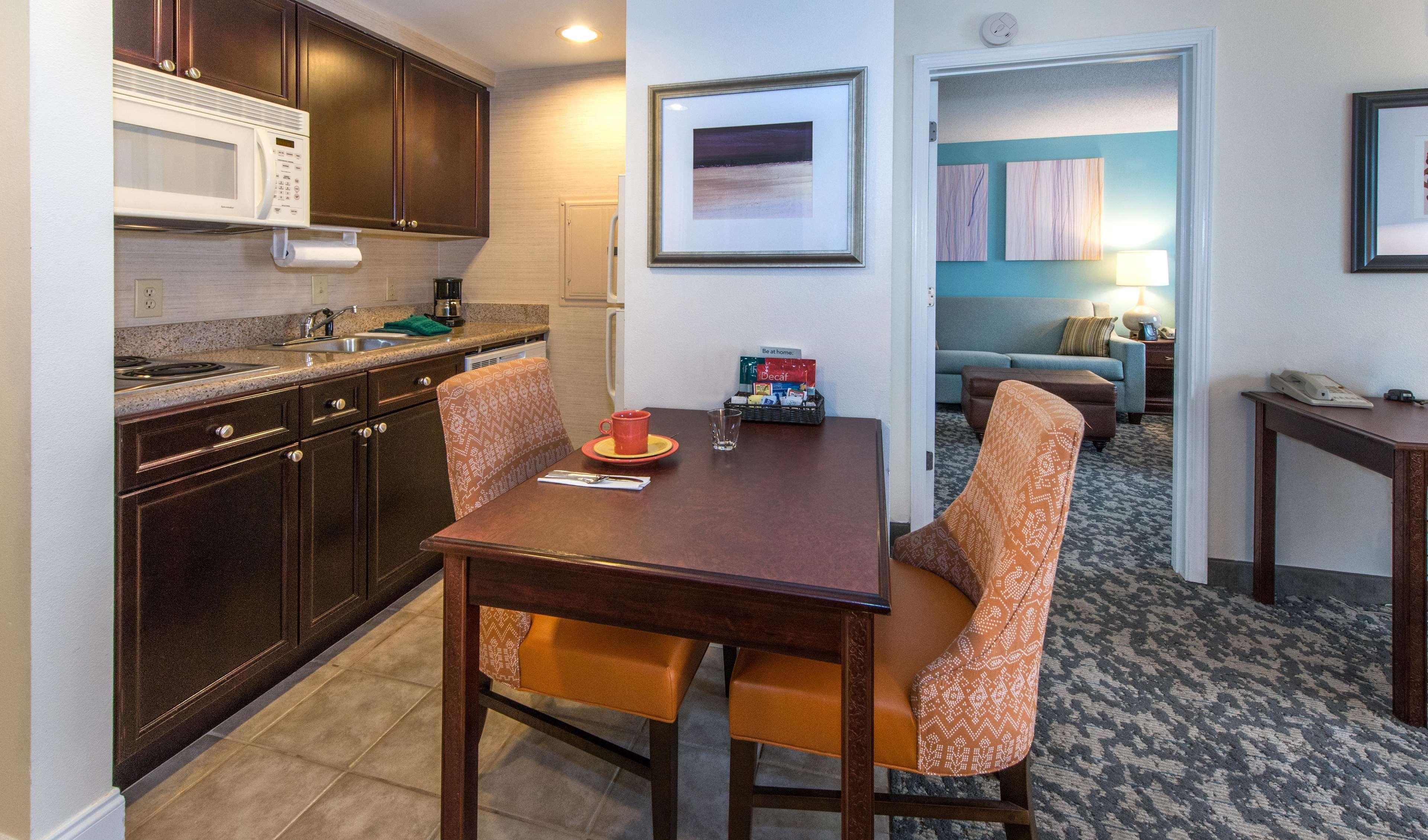 Homewood Suites By Hilton Montgomery Exterior photo