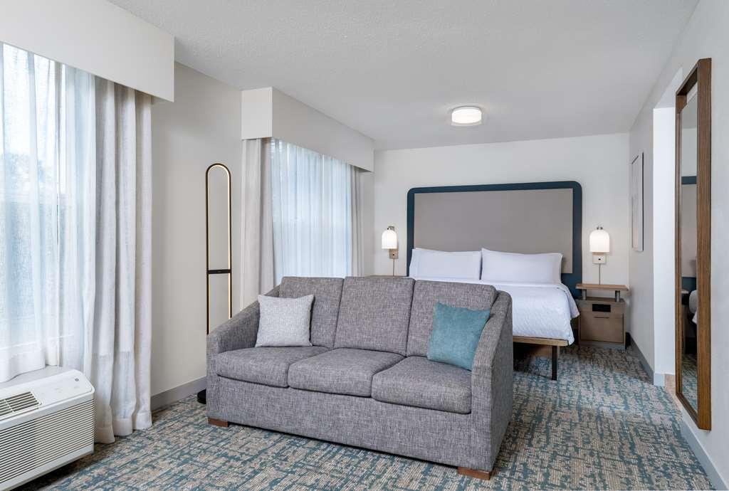 Homewood Suites By Hilton Montgomery Room photo