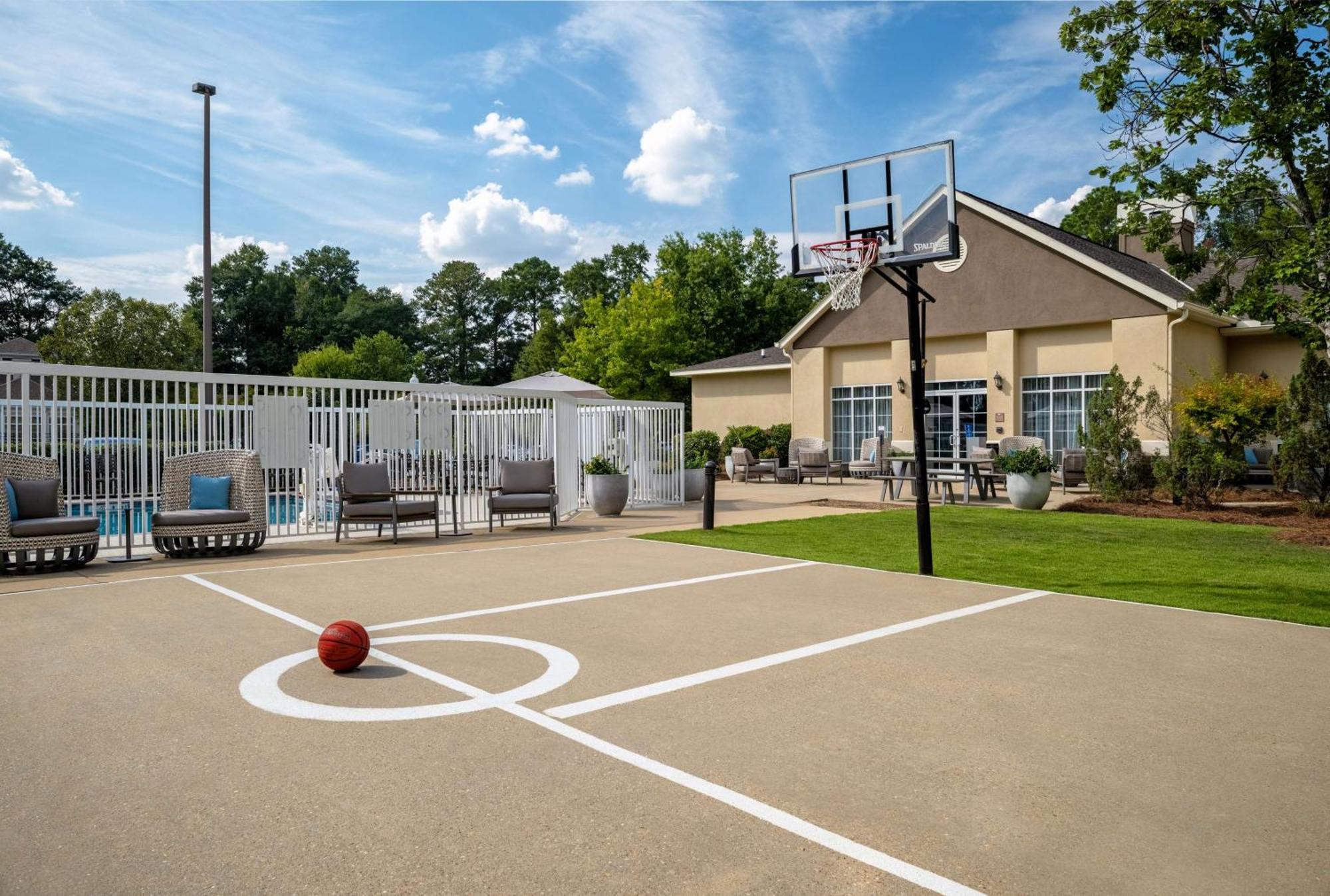 Homewood Suites By Hilton Montgomery Exterior photo